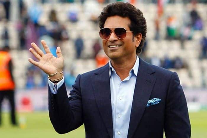 Sachin Tendulkar Still Rules Over Fans' Hearts, No.1 Sports Celebrity In Brand Endorser Report